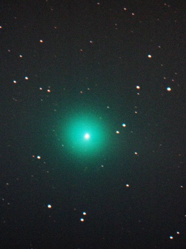 ルーリン彗星の画像