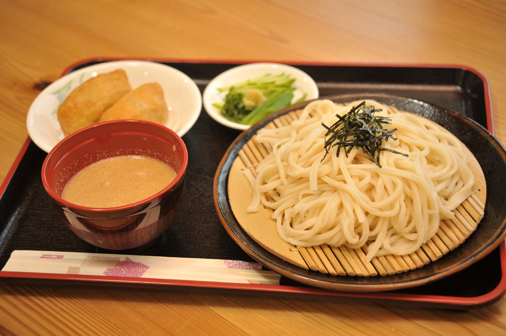 冷汁ごまだれうどん