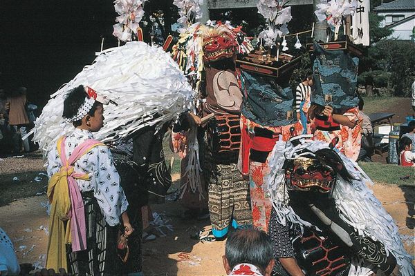 雷電神社ささら獅子舞